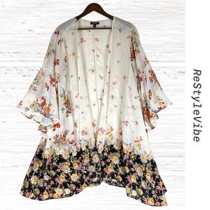 TORRID Women’s Size 3/4 Top Cardigan Sheer Boho Floral Open Front Loose Kimono